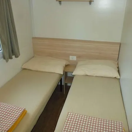 Semesterbostad Mobilehomes In - Paklenica Riviera 6831