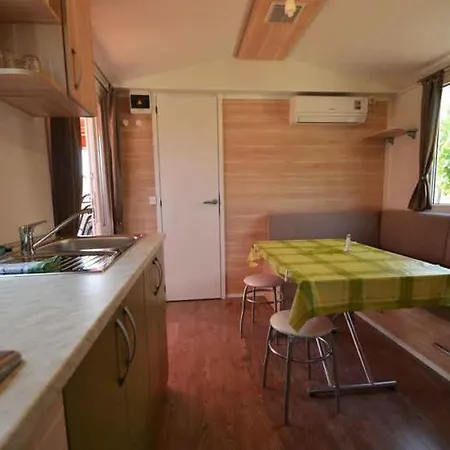 Semesterbostad Mobilehomes In - Paklenica Riviera 6831 Seline