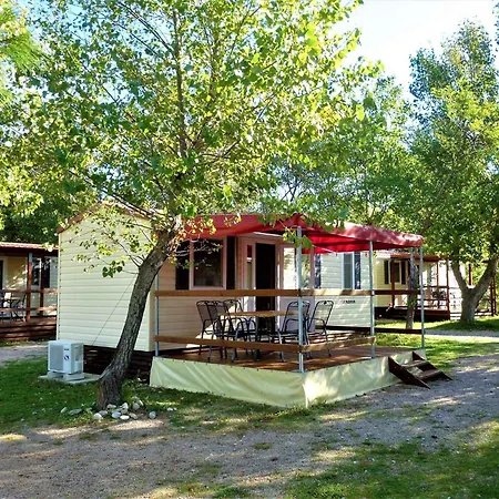 Park za odmor Mobilehomes In - Paklenica Riviera 6831 Seline