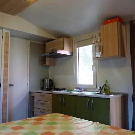 Park za odmor Mobilehomes In - Paklenica Riviera 6831 Seline