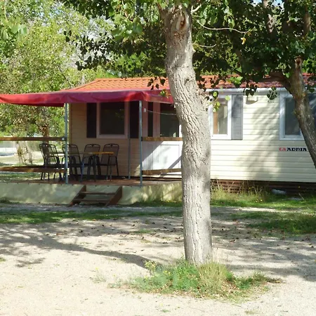 Mobilehomes In - Paklenica Riviera 6831 Seline